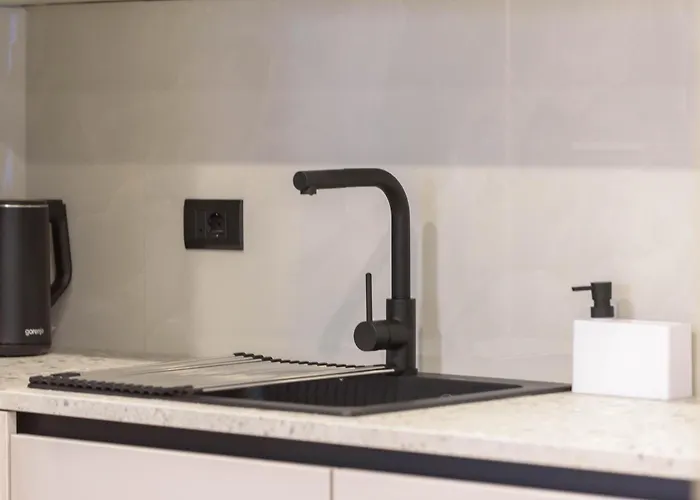 J&ro - شقة زادار